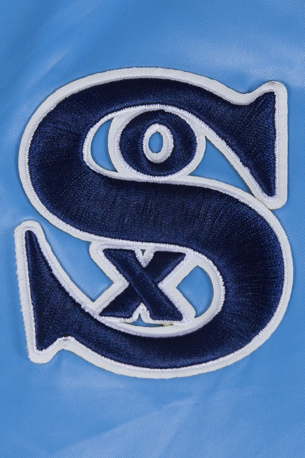MLB CHICAGO WHITE SOX RETRO CLASSIC WOMEN'S SATIN JACKET (UNIVERSITY BLUE/WHITE)